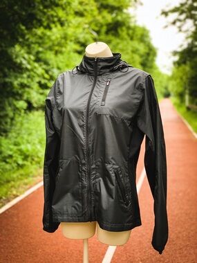 Nike Storm-FIT Black Hooded Jacket Women’s M